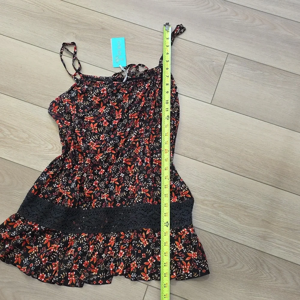 Tiare Hawaii Floral Lace-Trim Beach Cover-Up in Black and Red